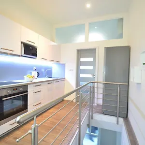 https://apartman-mila-a-kata.marianskelaznehotels.net