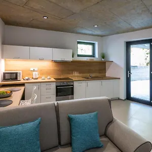 https://nerudovka-apartment.marianskelaznehotels.net
